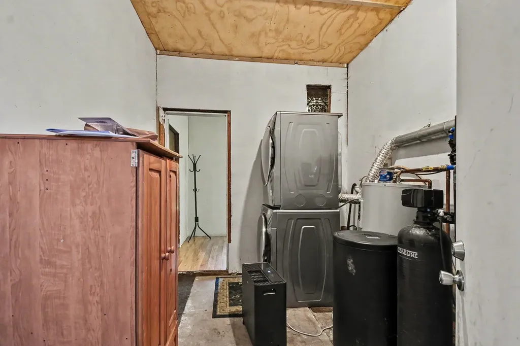7579 Hillsdale Drive Plainfield Township MI 48739