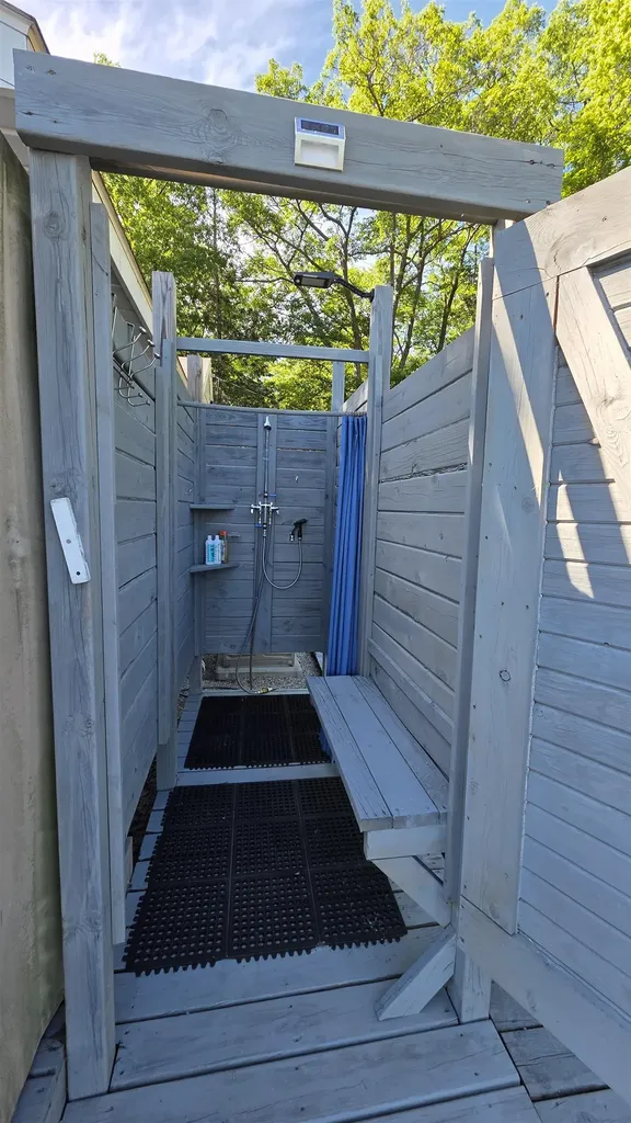 3804 E Michigan Avenue Sims Township MI 48703