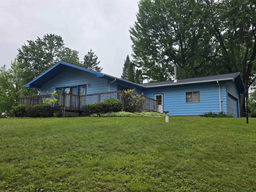 2091 Lakeside Drive Hill Township MI 48739