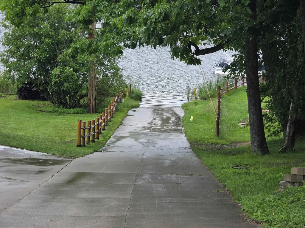 2091 Lakeside Drive Hill Township MI 48739