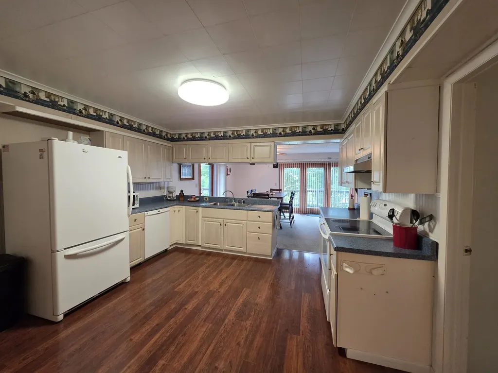 2091 Lakeside Drive Hill Township MI 48739