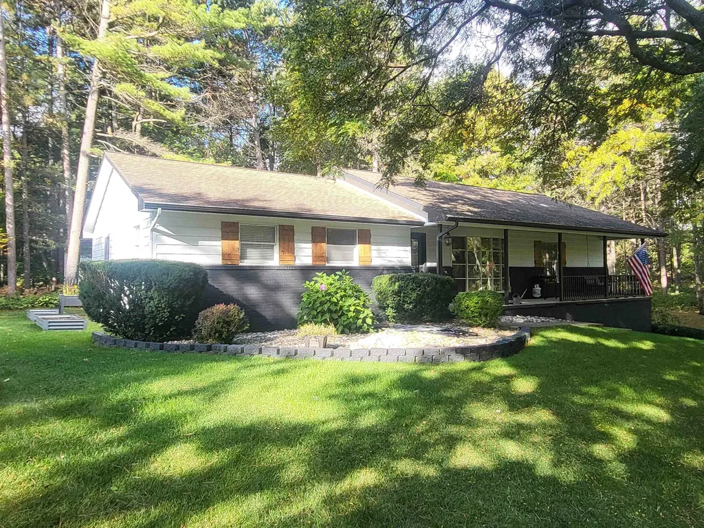 6753 Roanoak Drive Oscoda Charter Township MI 48750