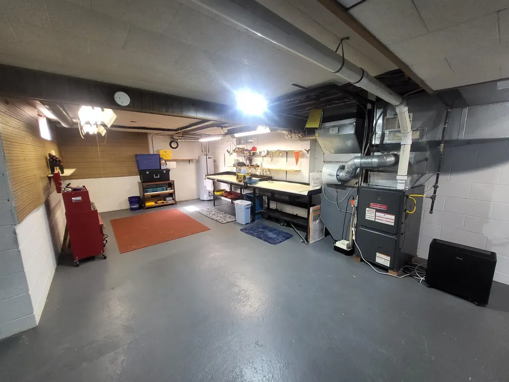 6753 Roanoak Drive Oscoda Charter Township MI 48750