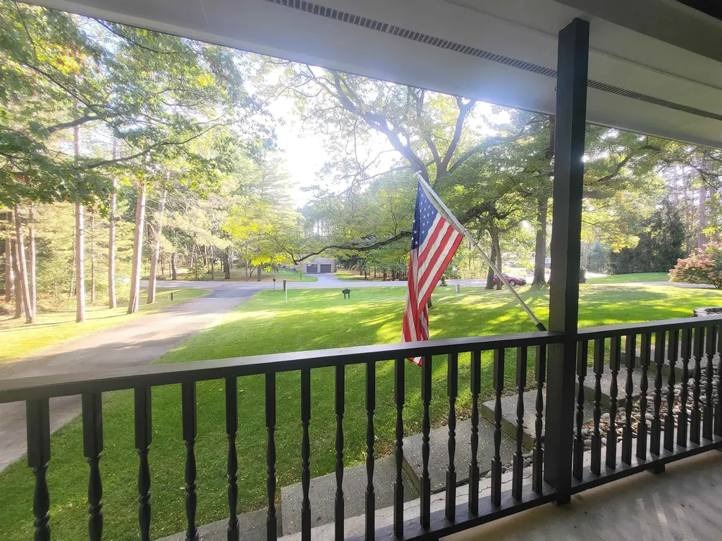 6753 Roanoak Drive Oscoda Charter Township MI 48750