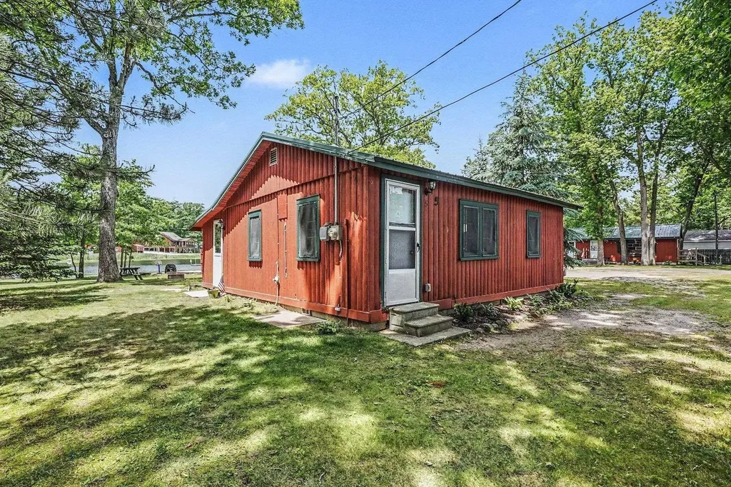 7065 Jose Lake Road Plainfield Township MI 48761