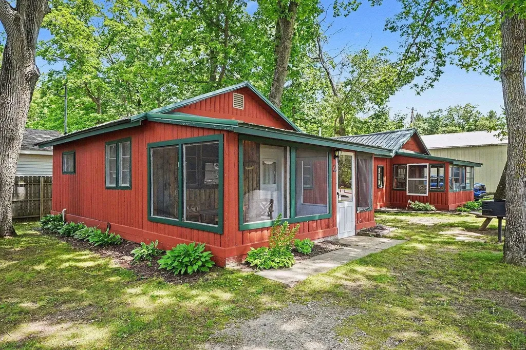 7065 Jose Lake Road Plainfield Township MI 48761