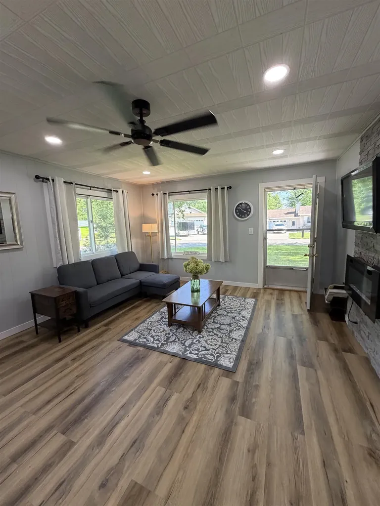 508 Shore View Drive Lake Township MI 48629