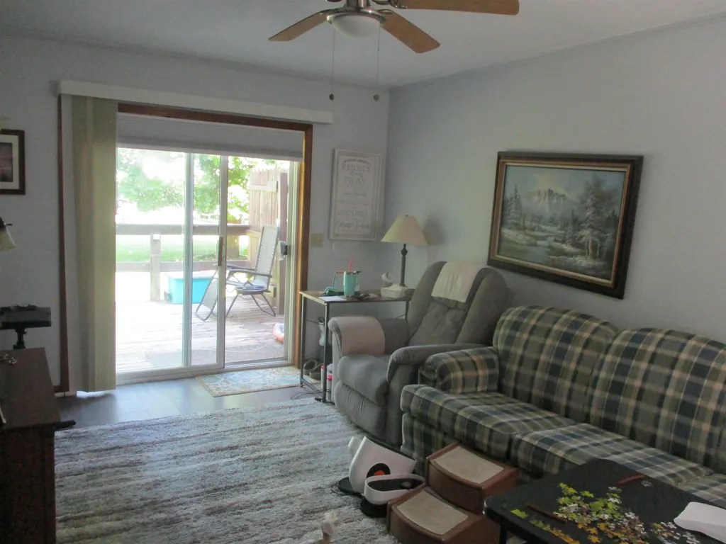 262 N Burgess Street West Branch Township MI 48661