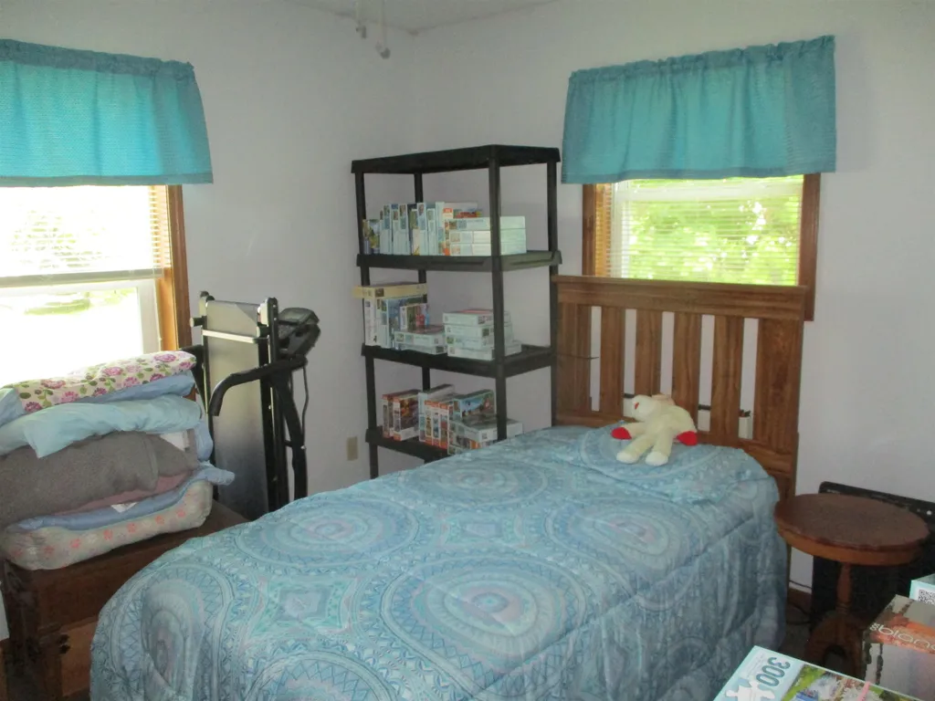 262 N Burgess Street West Branch Township MI 48661