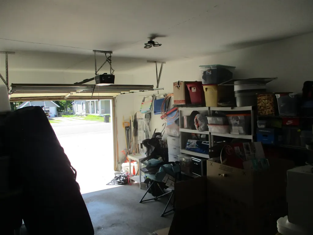 262 N Burgess Street West Branch Township MI 48661
