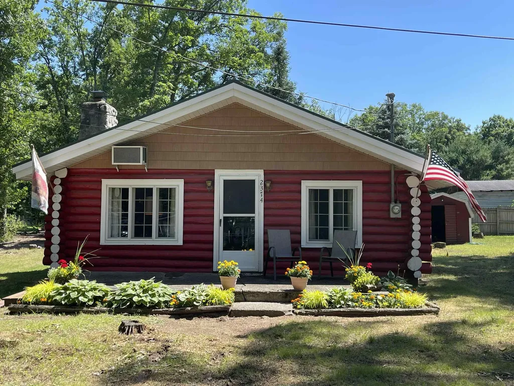 2374 Thompson Street Mills Township MI 48756