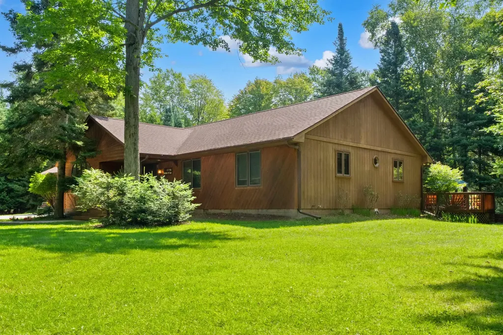 7398 Huntington Drive Oscoda Charter Township MI 48750