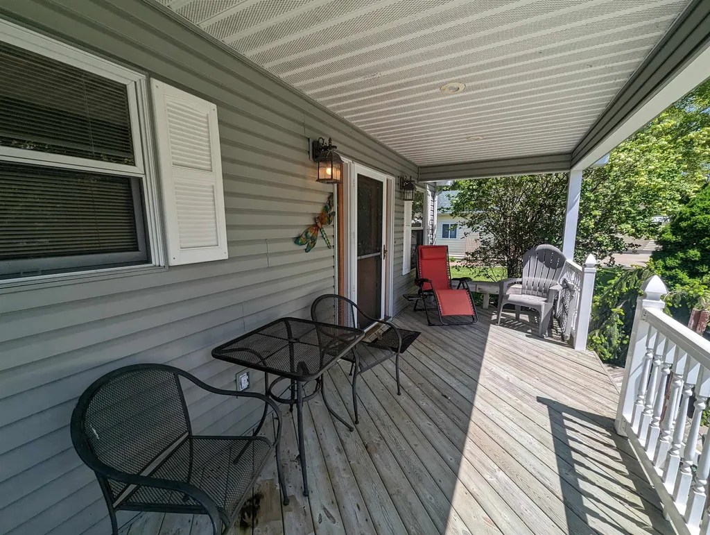 387 N Huron Whitney Township MI 48703
