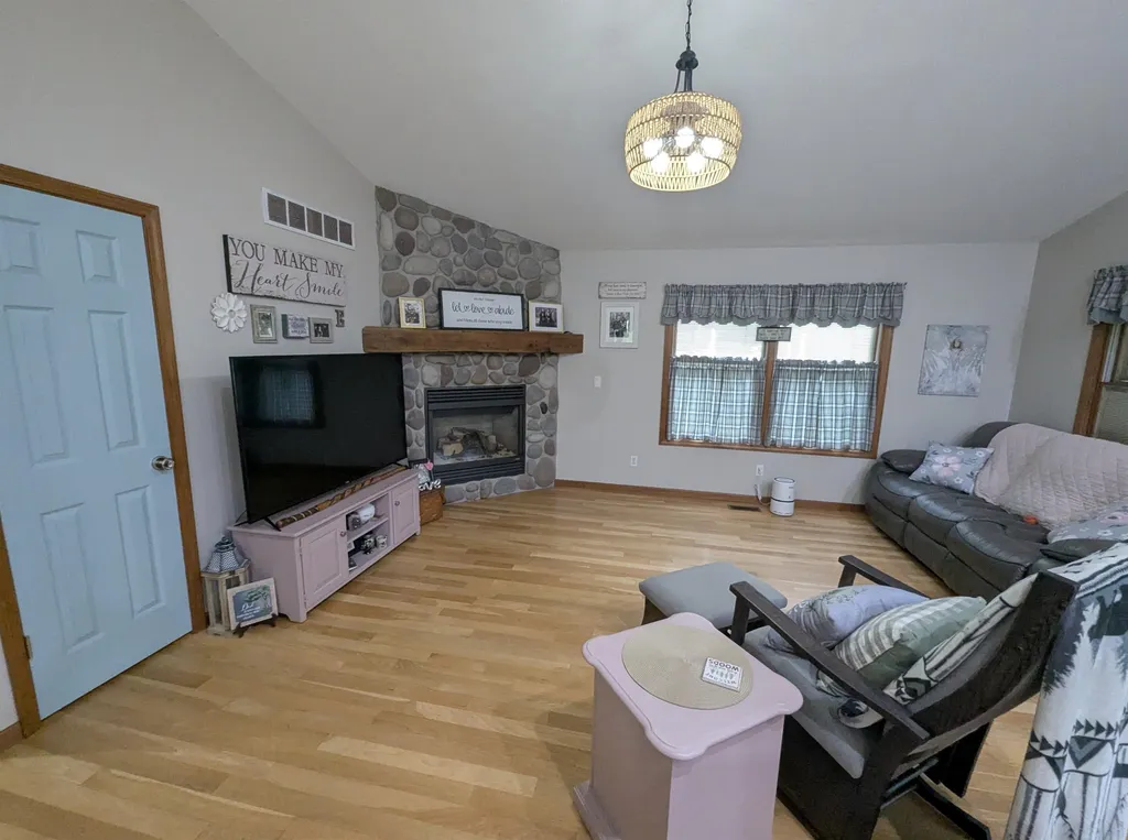 387 N Huron Whitney Township MI 48703