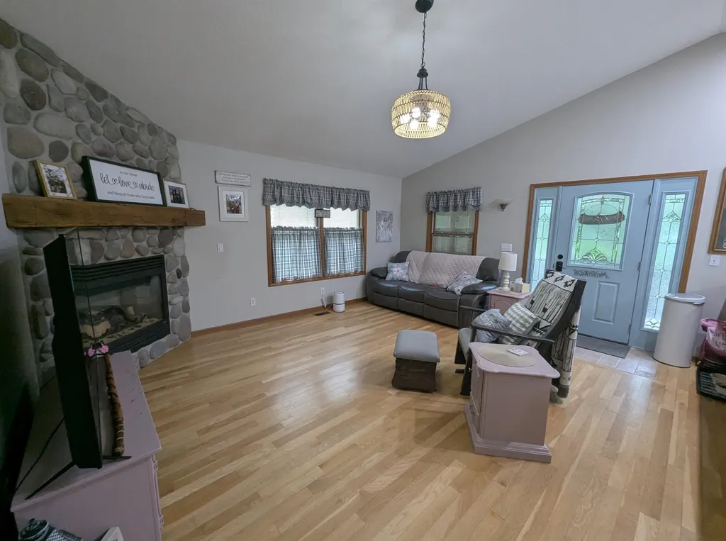387 N Huron Whitney Township MI 48703