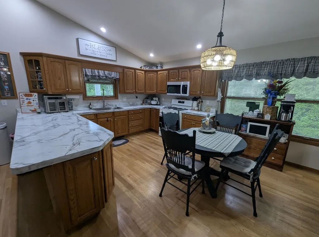 387 N Huron Whitney Township MI 48703