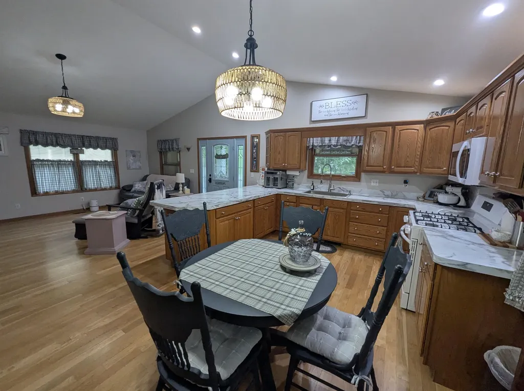 387 N Huron Whitney Township MI 48703
