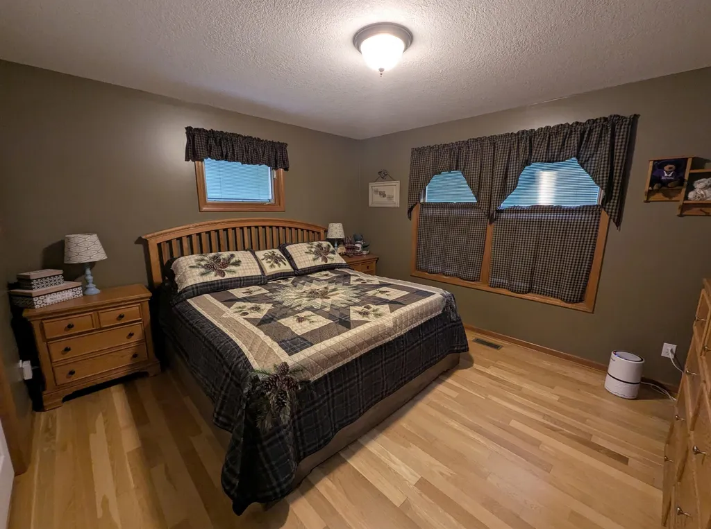 387 N Huron Whitney Township MI 48703