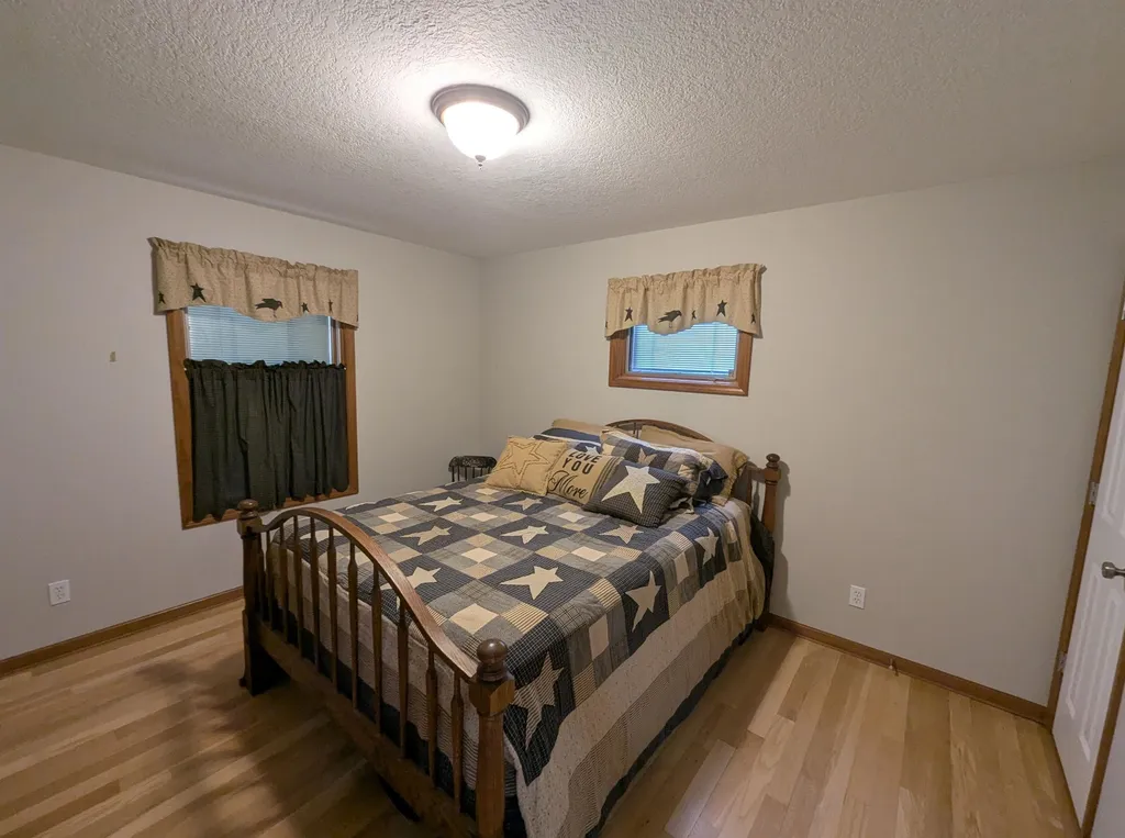 387 N Huron Whitney Township MI 48703
