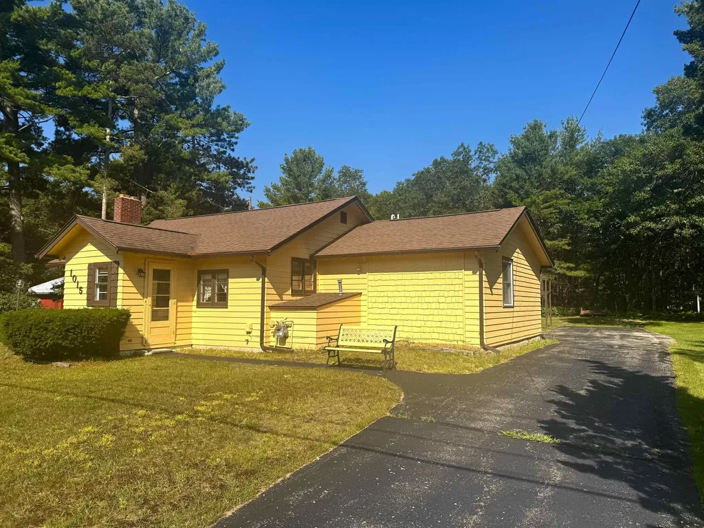1015 N Us-23 Baldwin Township MI 48730