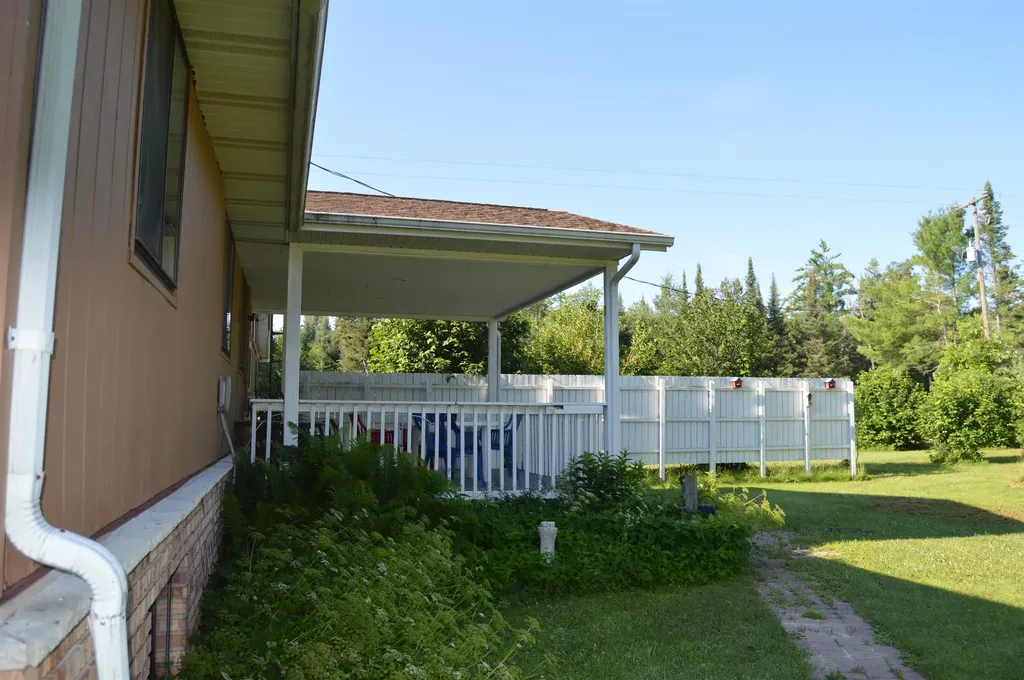 7310 W M-72, W Alcona Township MI 48728