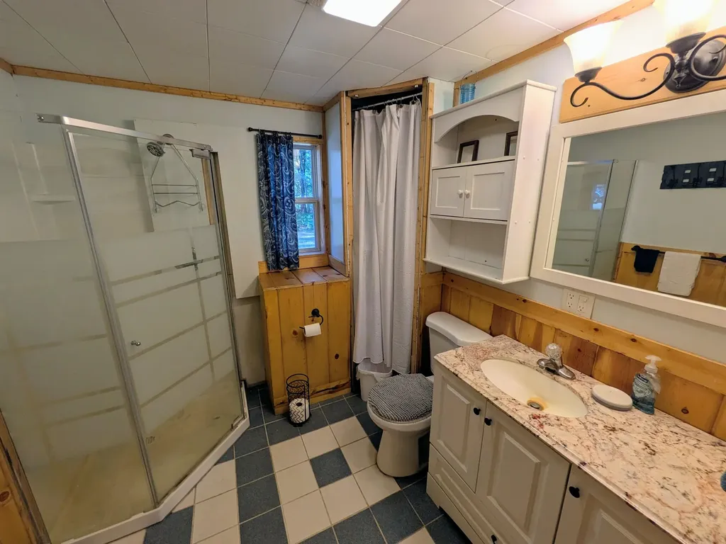 4019 E Higgins Lake Drive Roscommon Township MI 48653