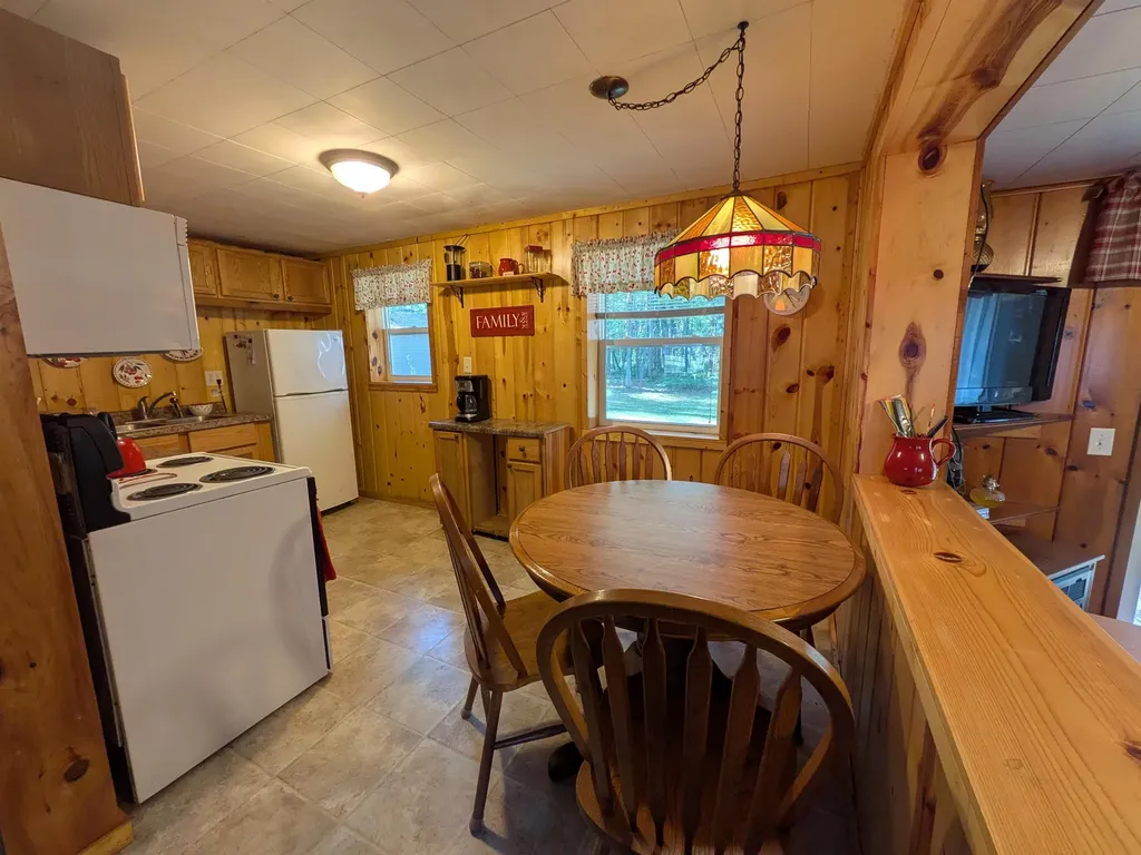 4019 E Higgins Lake Drive Roscommon Township MI 48653