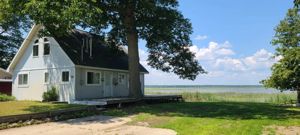 1035 Cranberry Pike Baldwin Township MI 48730