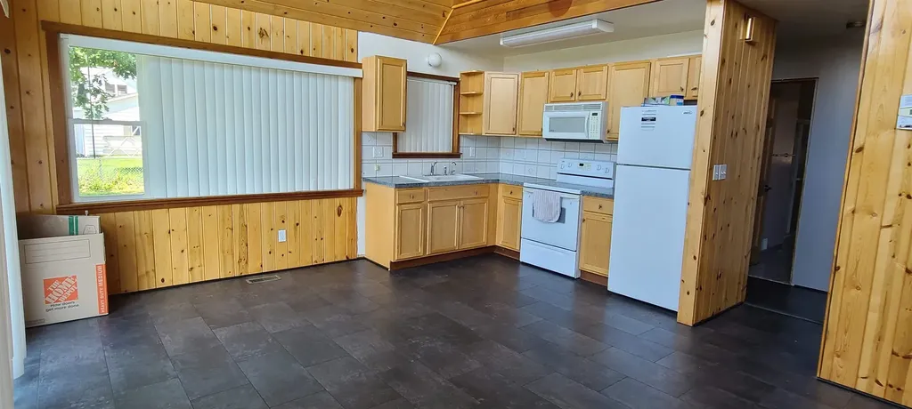 1035 Cranberry Pike Baldwin Township MI 48730