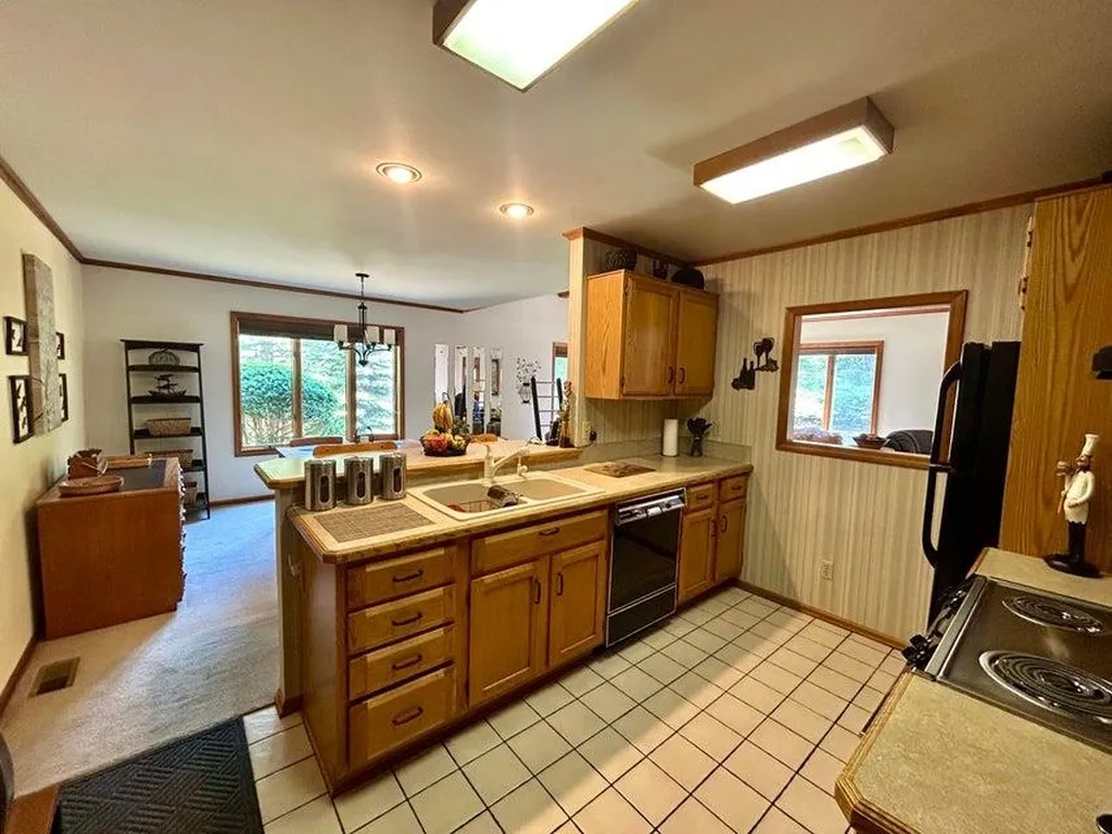 3557 W Pinewood Drive Gerrish Township MI 48653