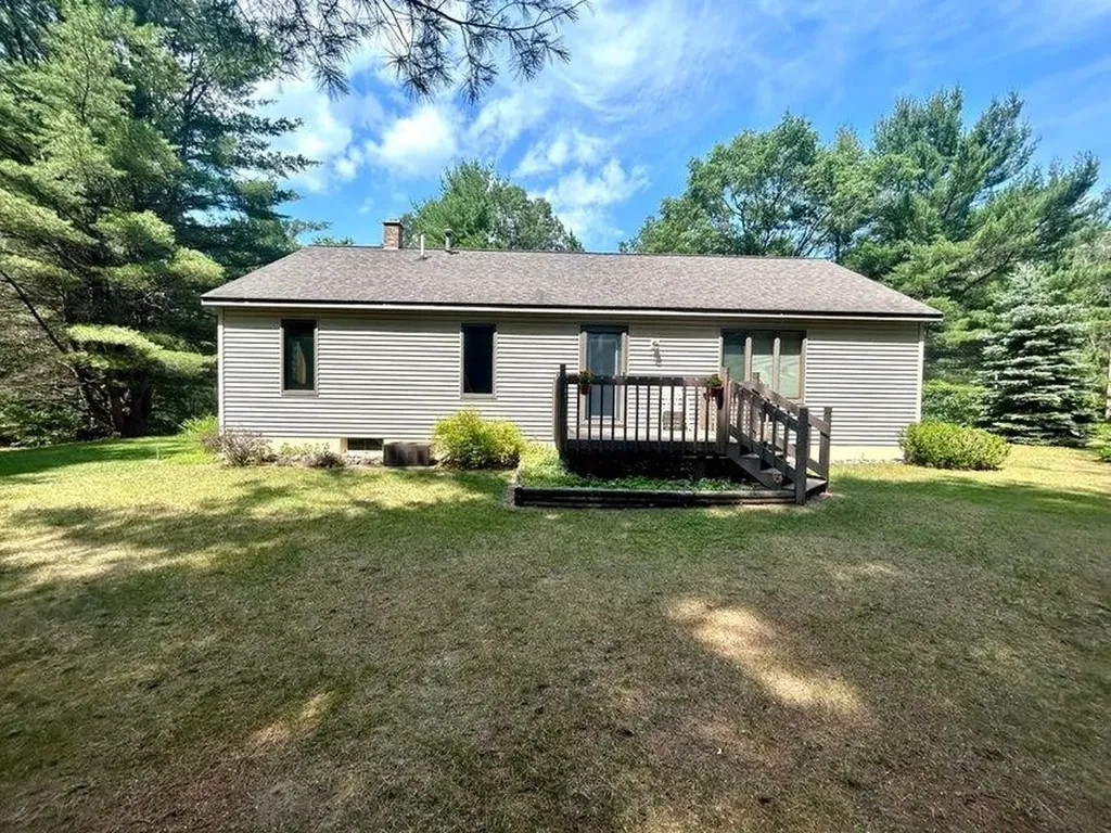 3557 W Pinewood Drive Gerrish Township MI 48653