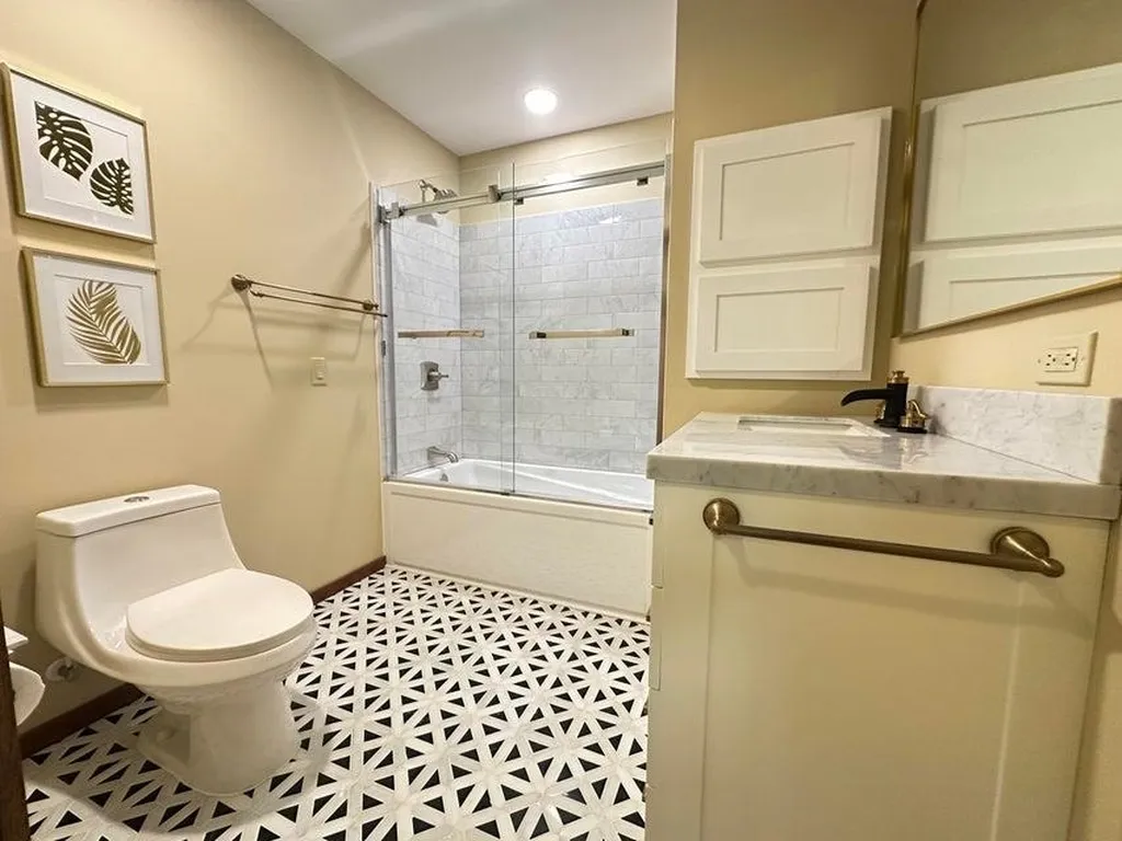 2318 W Sunset Drive Gerrish Township MI 48653