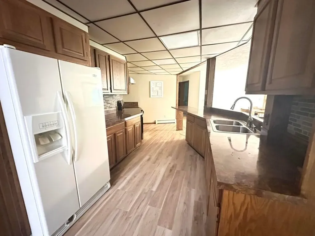 2318 W Sunset Drive Gerrish Township MI 48653