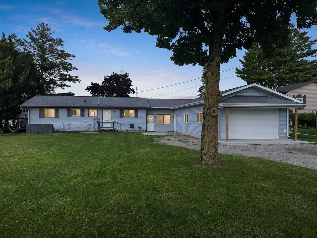 2383 Green Drive Au Gres Township MI 48703
