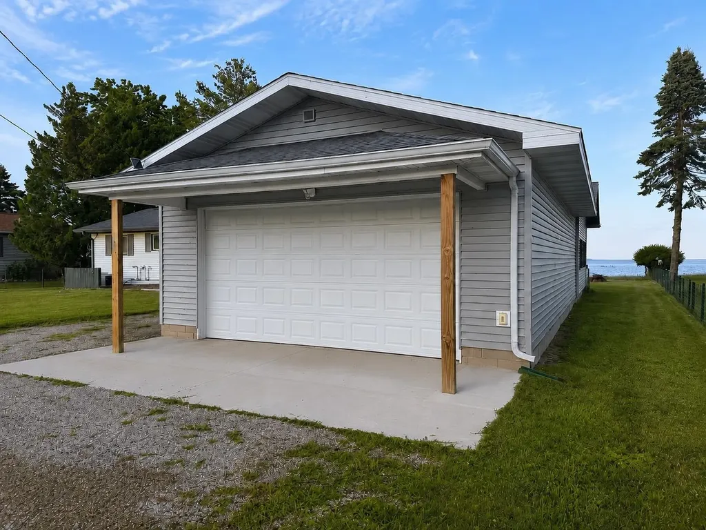 2383 Green Drive Au Gres Township MI 48703