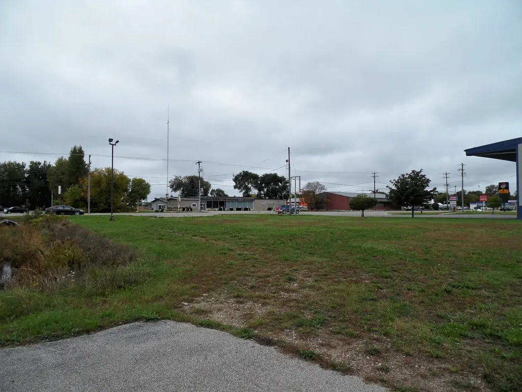 711 E Cedar Gladwin Township MI 48624