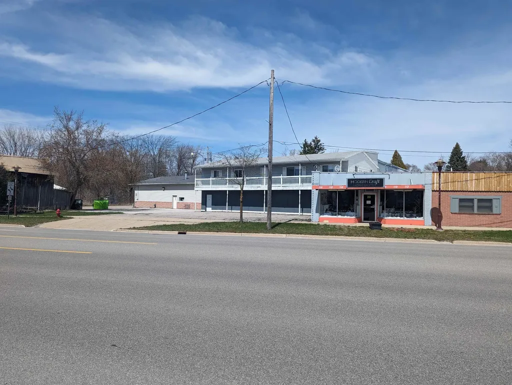 211 E Huron Road Au Gres Township MI 48703