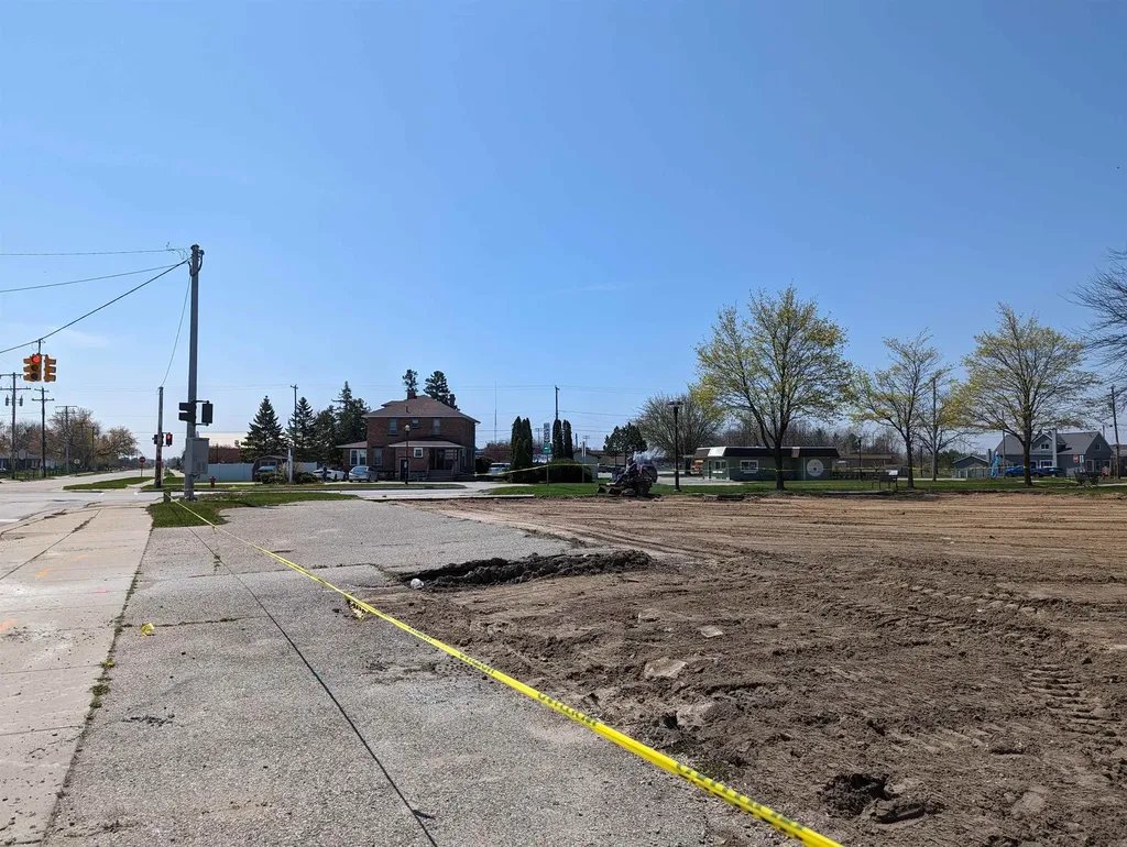 100 W Huron Au Gres Township MI 48703