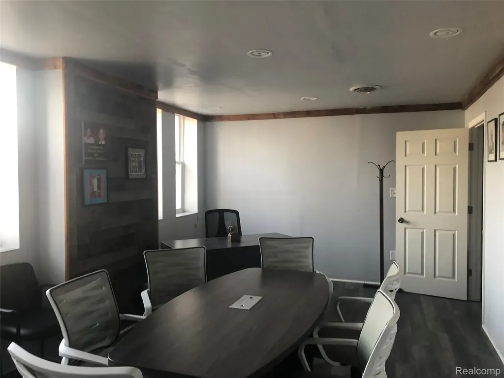 12038 Grand River Avenue W Detroit City MI 48204