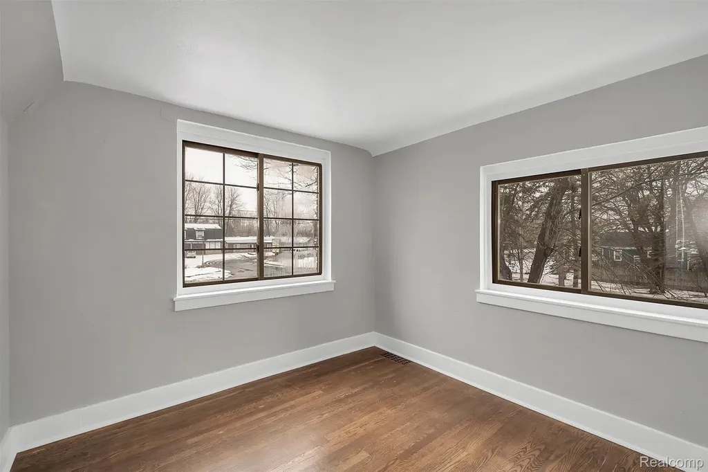 2359 E Grand River Road Williamstown Township MI 48895