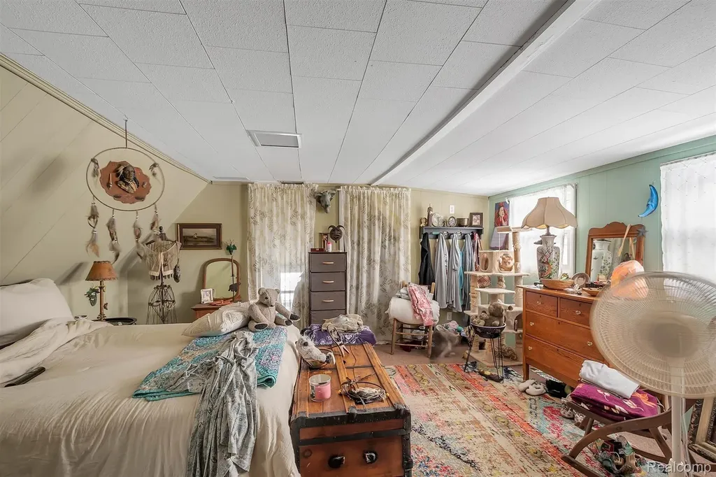 2359 E Grand River Road Williamstown Township MI 48895