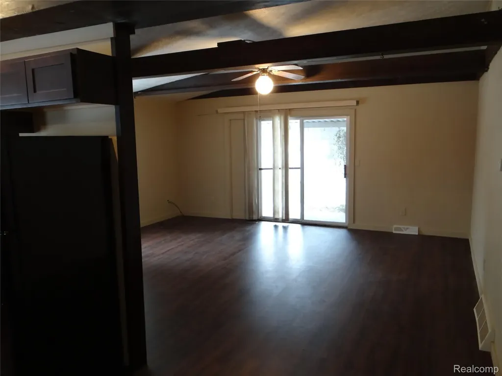2359 E Grand River Road Williamstown Township MI 48895