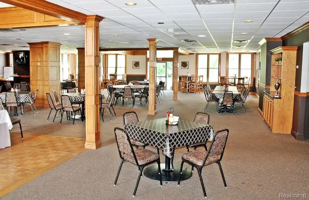 6157 High Valley Drive White Lake Charter Township MI 48383
