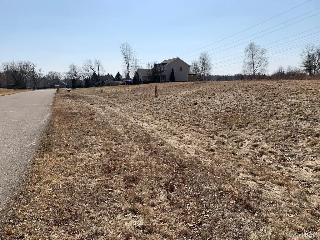 6157 High Valley Drive White Lake Charter Township MI 48383