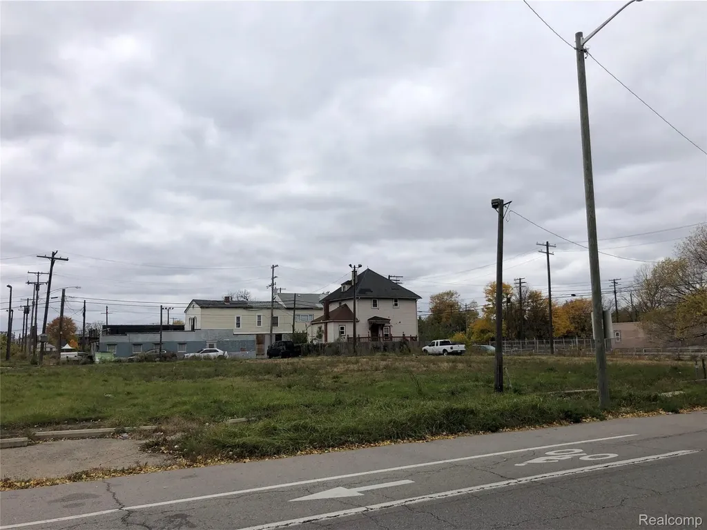 2609-2623 Trumbull Detroit City MI 48216