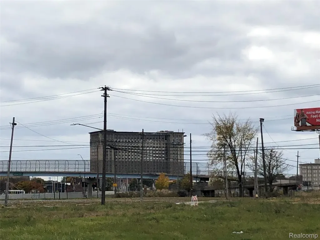 2609-2623 Trumbull Detroit City MI 48216