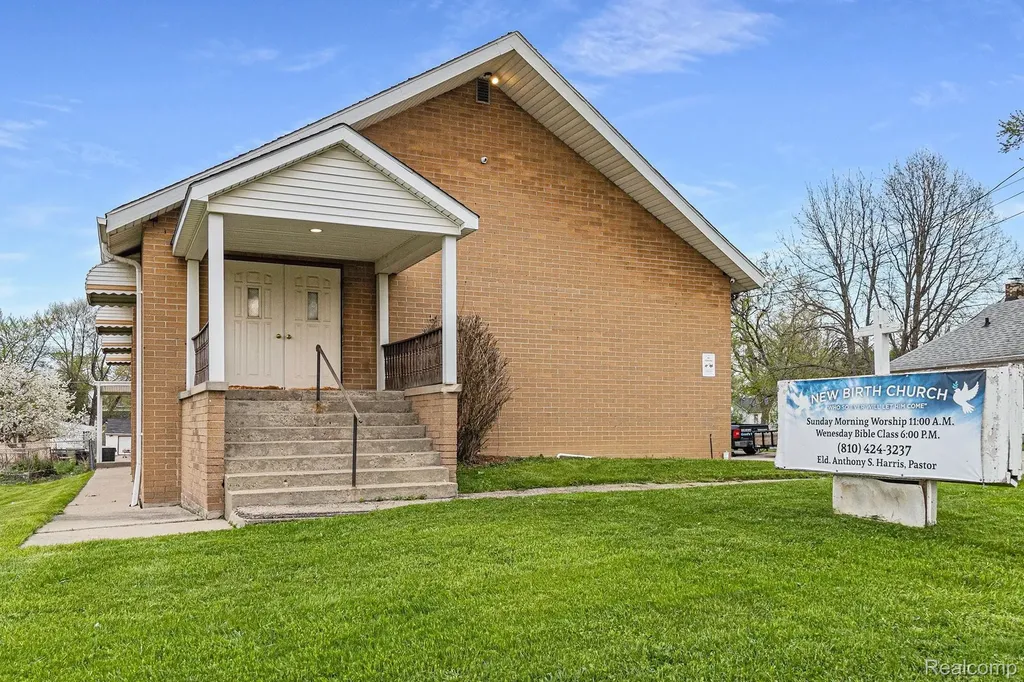 3918 Blackington Avenue Flint City MI 48532