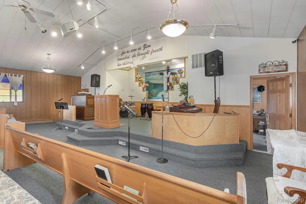 3918 Blackington Avenue Flint City MI 48532