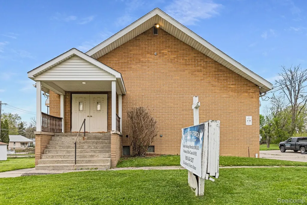 3918 Blackington Avenue Flint City MI 48532