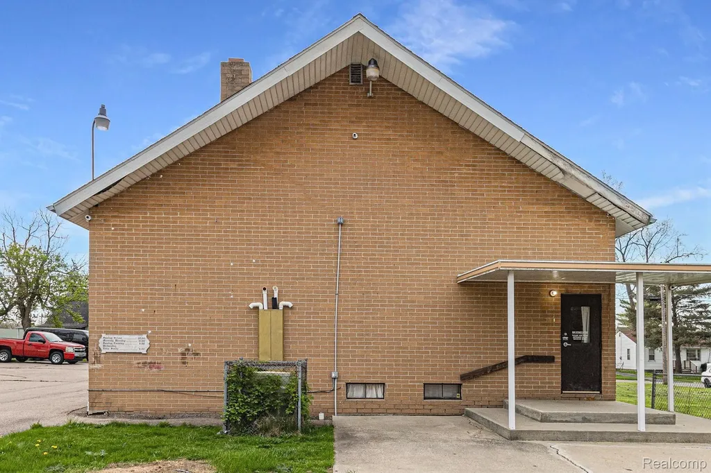 3918 Blackington Avenue Flint City MI 48532
